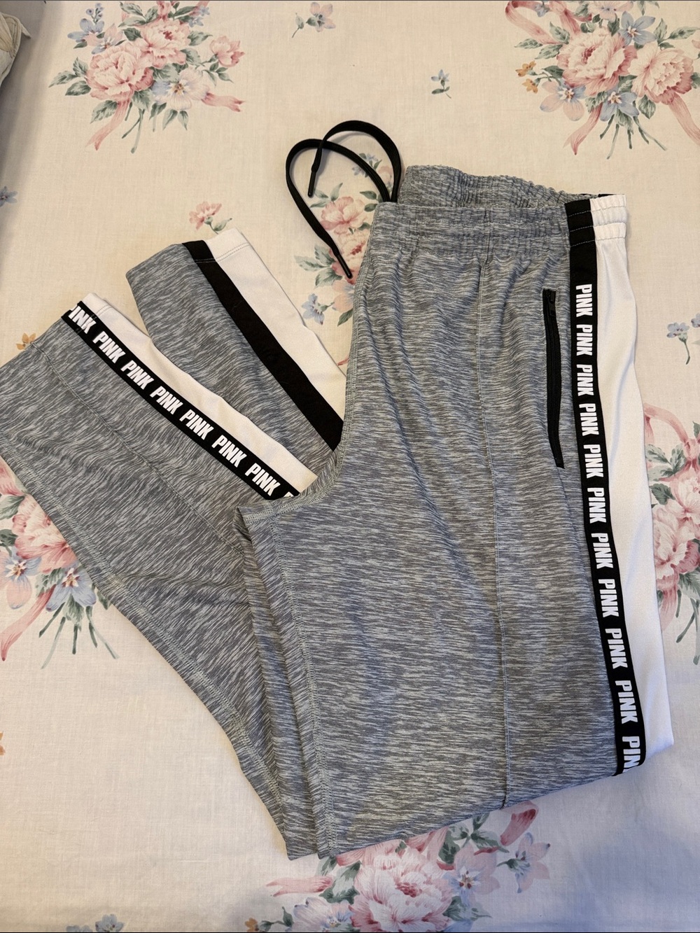 PINK Victoria's Secret Gray Women’s Joggers with Logo Side Tape